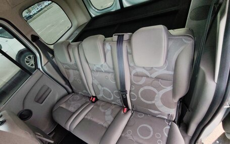 Renault Kangoo II рестайлинг, 2011 год, 710 000 рублей, 19 фотография