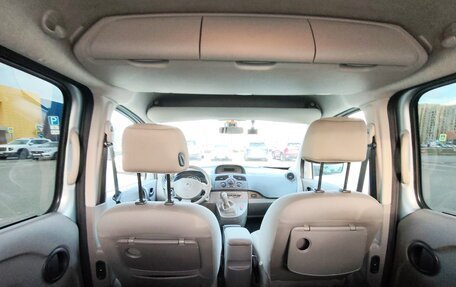 Renault Kangoo II рестайлинг, 2011 год, 710 000 рублей, 24 фотография