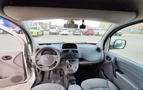 Renault Kangoo II рестайлинг, 2011 год, 710 000 рублей, 18 фотография