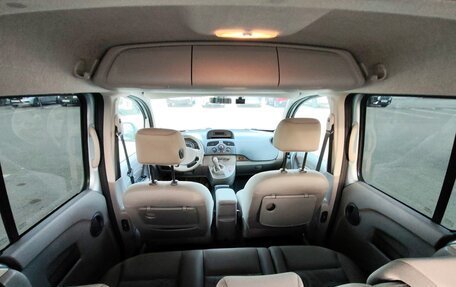 Renault Kangoo II рестайлинг, 2011 год, 710 000 рублей, 23 фотография