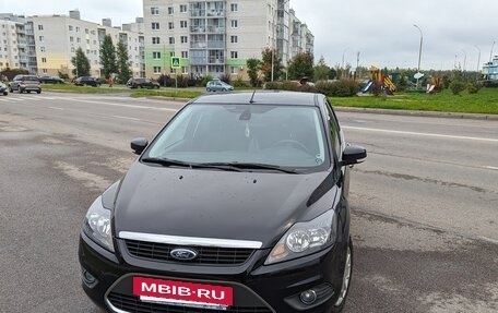Ford Focus II рестайлинг, 2010 год, 900 000 рублей, 2 фотография