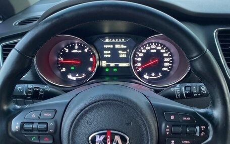 KIA Carnival III, 2018 год, 2 450 000 рублей, 8 фотография