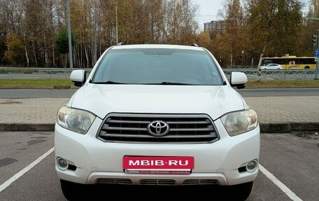 Toyota Highlander III, 2009 год, 1 670 000 рублей, 9 фотография