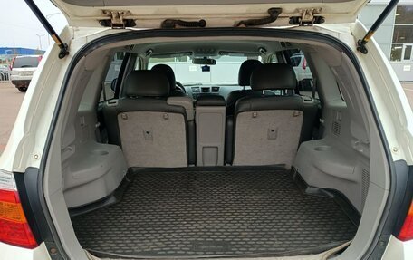 Toyota Highlander III, 2009 год, 1 670 000 рублей, 13 фотография