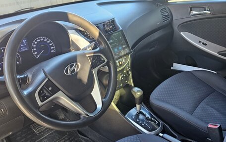 Hyundai Solaris II рестайлинг, 2013 год, 795 000 рублей, 9 фотография