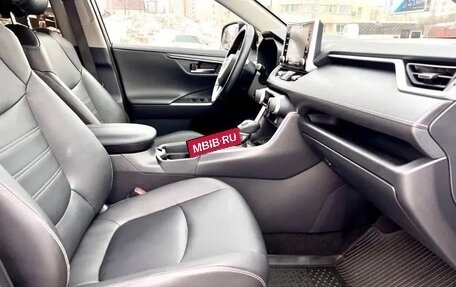 Toyota RAV4, 2020 год, 3 500 000 рублей, 7 фотография