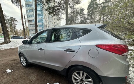 Hyundai ix35 I рестайлинг, 2010 год, 1 050 000 рублей, 5 фотография