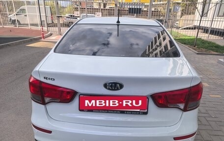 KIA Rio III рестайлинг, 2015 год, 1 070 000 рублей, 5 фотография