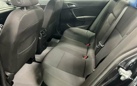 Opel Insignia II рестайлинг, 2013 год, 990 000 рублей, 13 фотография