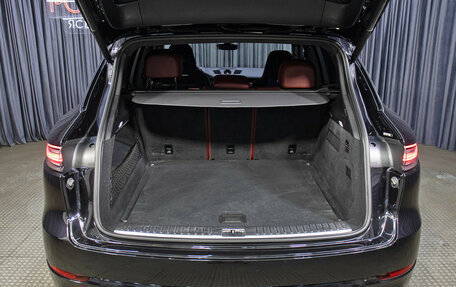 Porsche Cayenne III, 2018 год, 9 490 000 рублей, 10 фотография