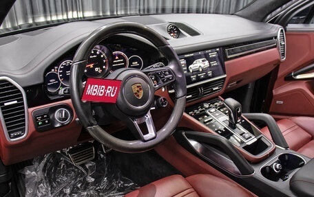 Porsche Cayenne III, 2018 год, 9 490 000 рублей, 16 фотография