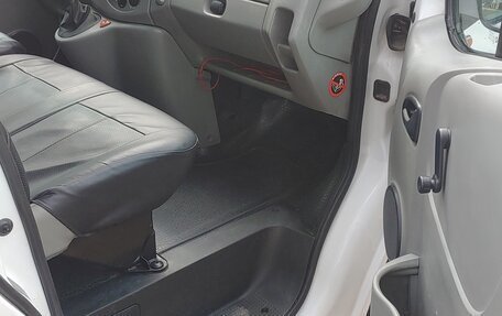 Opel Vivaro A рестайлинг, 2004 год, 807 000 рублей, 12 фотография