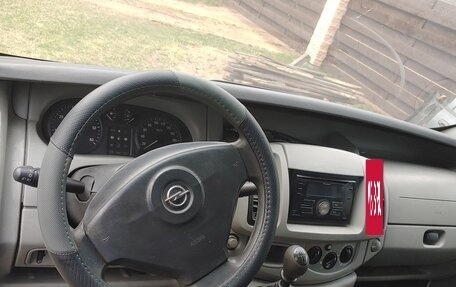 Opel Vivaro A рестайлинг, 2004 год, 807 000 рублей, 10 фотография