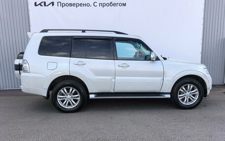 Mitsubishi Pajero IV, 2017 год, 2 950 000 рублей, 4 фотография