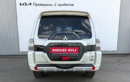 Mitsubishi Pajero IV, 2017 год, 2 950 000 рублей, 6 фотография