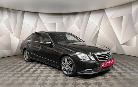 Mercedes-Benz E-Класс, 2011 год, 1 305 000 рублей, 3 фотография