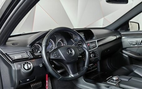 Mercedes-Benz E-Класс, 2011 год, 1 305 000 рублей, 19 фотография