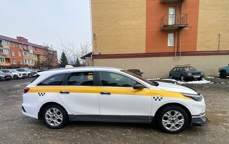 KIA cee'd III, 2022 год, 1 850 000 рублей, 2 фотография