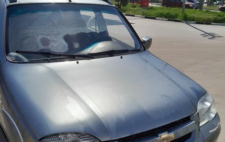 Chevrolet Niva I рестайлинг, 2012 год, 540 000 рублей, 2 фотография