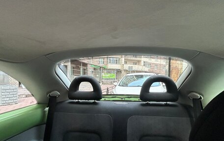 Volkswagen Beetle, 2002 год, 500 000 рублей, 16 фотография