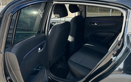 KIA Rio IV, 2021 год, 1 990 000 рублей, 16 фотография