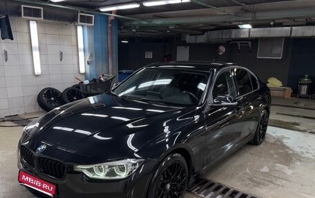 BMW 3 серия, 2019 год, 3 200 000 рублей, 3 фотография