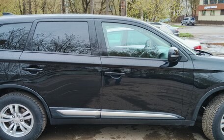 Mitsubishi Outlander III рестайлинг 3, 2018 год, 2 100 000 рублей, 3 фотография