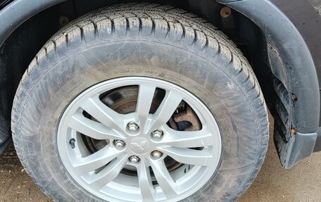 Mitsubishi Outlander III рестайлинг 3, 2018 год, 2 100 000 рублей, 10 фотография