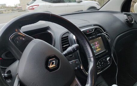 Renault Kaptur I рестайлинг, 2017 год, 1 325 000 рублей, 5 фотография