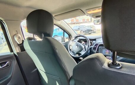 Renault Kaptur I рестайлинг, 2017 год, 1 325 000 рублей, 7 фотография