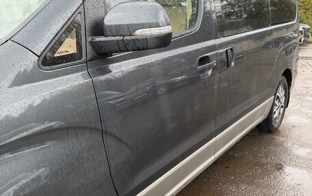 Hyundai H-1 II рестайлинг, 2021 год, 3 200 000 рублей, 9 фотография