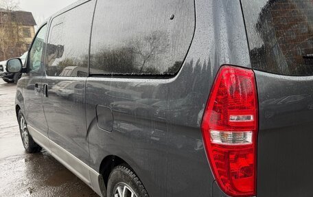 Hyundai H-1 II рестайлинг, 2021 год, 3 200 000 рублей, 6 фотография