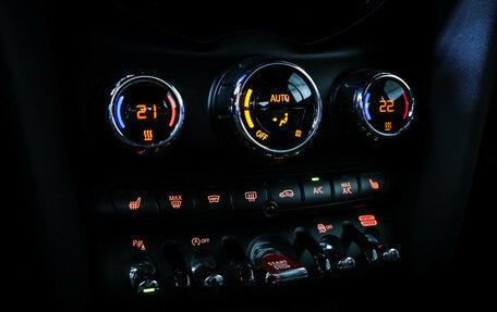 MINI Hatch, 2018 год, 3 050 000 рублей, 18 фотография