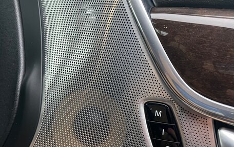 Volvo S90 II рестайлинг, 2017 год, 2 550 000 рублей, 13 фотография