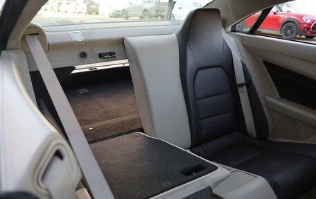 Mercedes-Benz E-Класс, 2014 год, 32 фотография