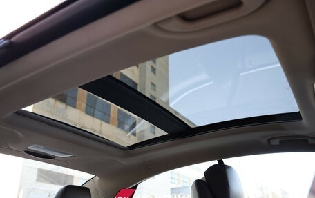 Mercedes-Benz E-Класс, 2014 год, 30 фотография