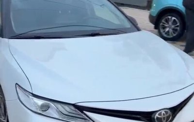 Toyota Camry, 2022 год, 2 780 000 рублей, 1 фотография