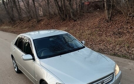 Toyota Altezza, 1999 год, 640 000 рублей, 1 фотография