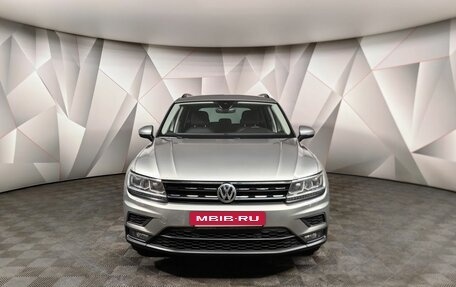 Volkswagen Tiguan II, 2019 год, 2 455 000 рублей, 7 фотография
