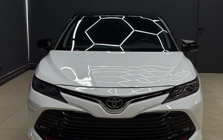 Toyota Camry, 2020 год, 1 730 000 рублей, 4 фотография