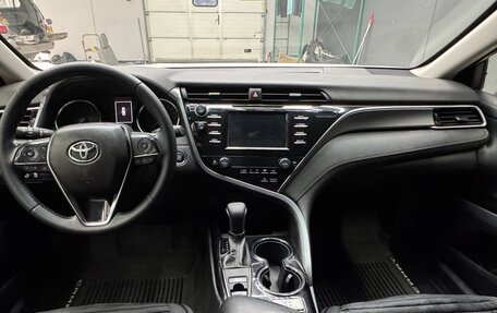 Toyota Camry, 2020 год, 1 730 000 рублей, 20 фотография