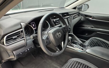 Toyota Camry, 2020 год, 1 730 000 рублей, 21 фотография