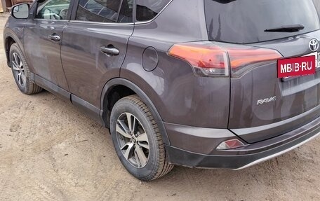 Toyota RAV4, 2016 год, 2 200 000 рублей, 2 фотография