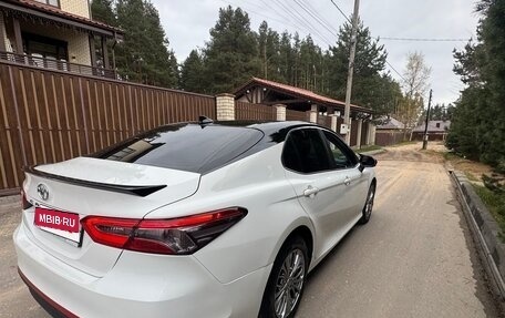 Toyota Camry, 2020 год, 1 730 000 рублей, 32 фотография