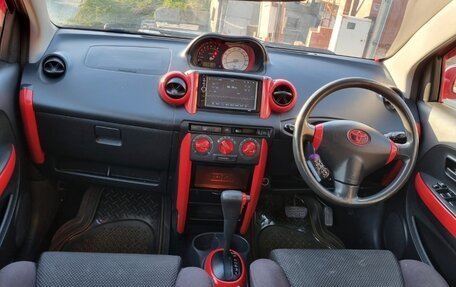 Toyota Ist II, 2002 год, 600 000 рублей, 13 фотография
