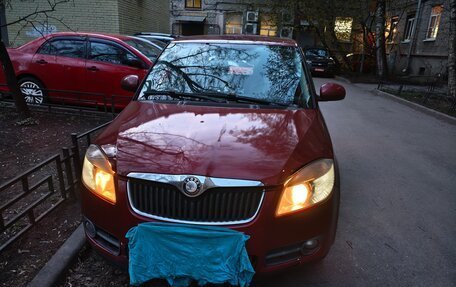 Skoda Fabia II, 2008 год, 450 000 рублей, 2 фотография