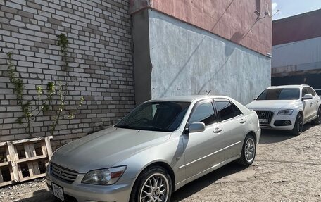 Toyota Altezza, 1999 год, 640 000 рублей, 14 фотография