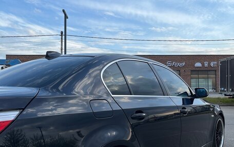 BMW 5 серия, 2008 год, 970 000 рублей, 3 фотография