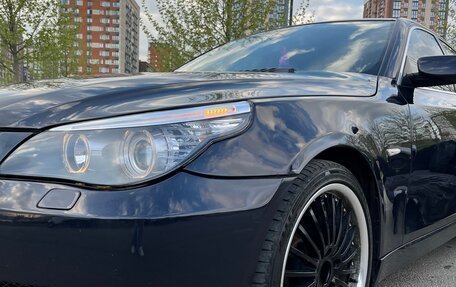 BMW 5 серия, 2008 год, 970 000 рублей, 10 фотография