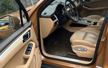 Porsche Macan I рестайлинг, 2015 год, 2 850 000 рублей, 7 фотография